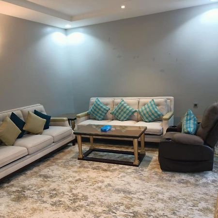 ستار للوحدات سكنيه Apartman Rijád Kültér fotó