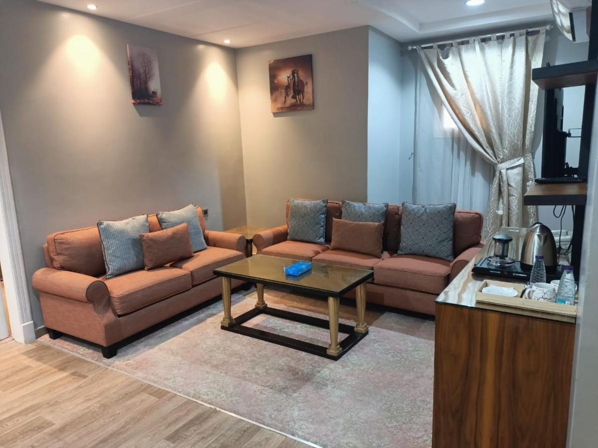 ستار للوحدات سكنيه Apartman Rijád Kültér fotó